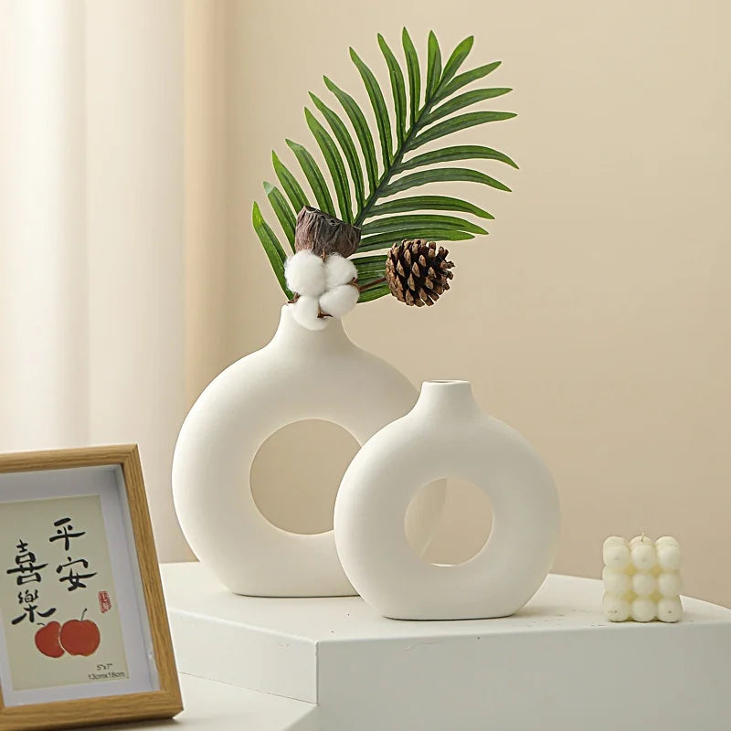 Ceramic White Vase Decorative - Ibis boutique 