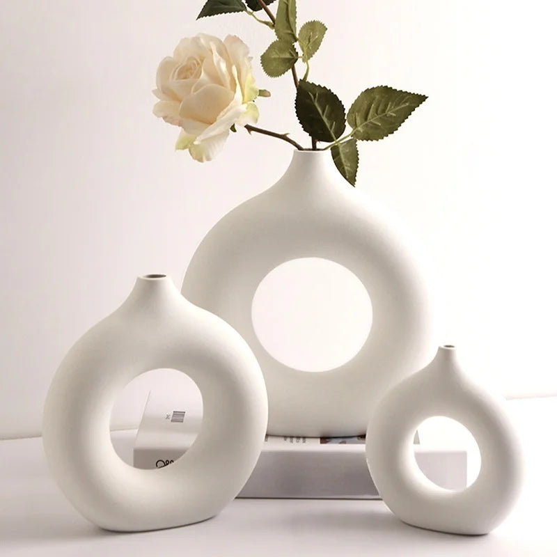 Ceramic White Vase Decorative - Ibis boutique 